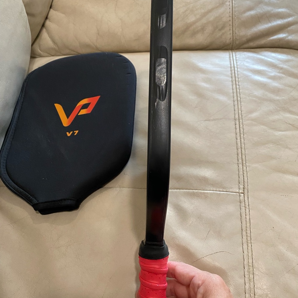 Vatic Pro Carbon Fiber Paddle with Red Grip - Picture 2 of 3